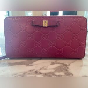 Pink Gucci wallet